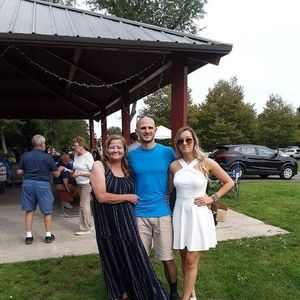 Meet your Posher, Robin